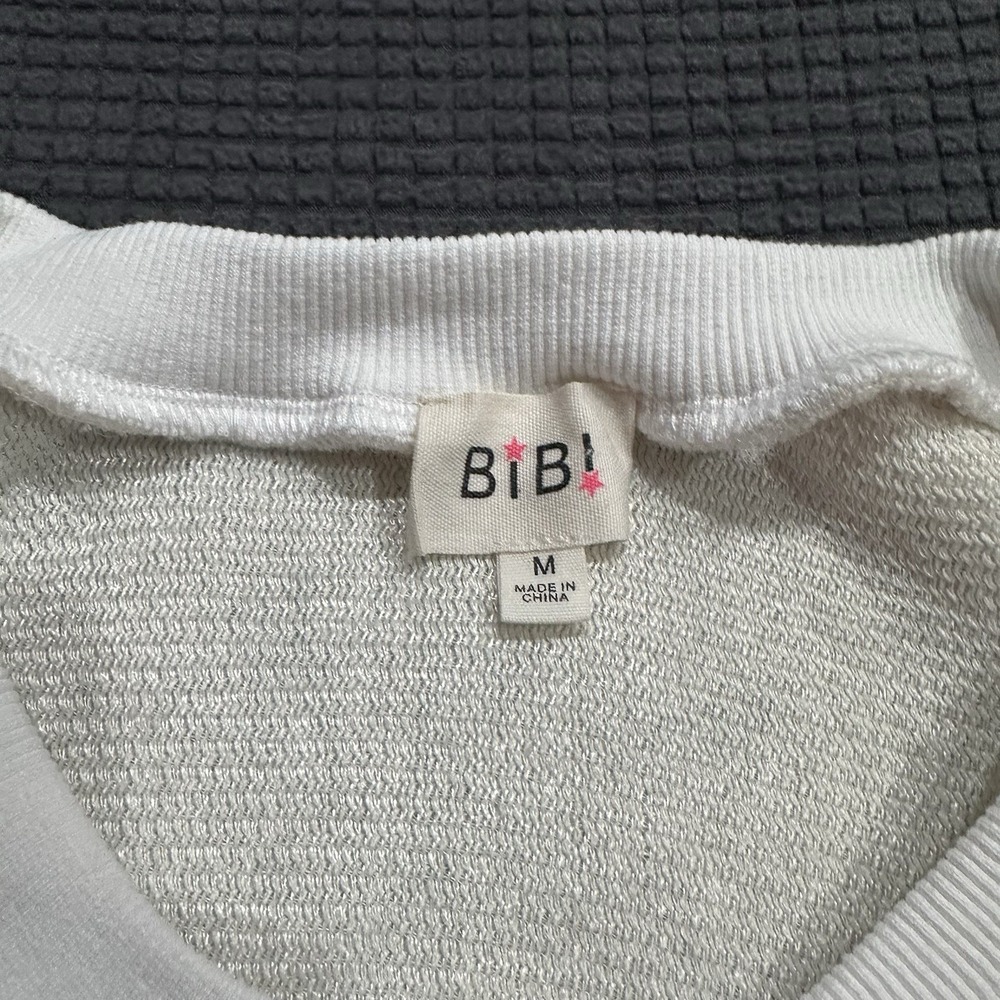 BIBI Merry Christmas Sherpa Fleece Sweater Ivory Fuzzy Pullover Women's M Cozy - Picture 3 of 6
